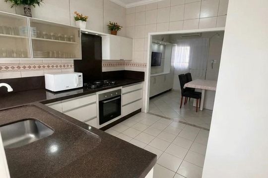 Cozinha de casa para alugar com 4 quartos, 330m² em Jardim Atlântico, Florianópolis
