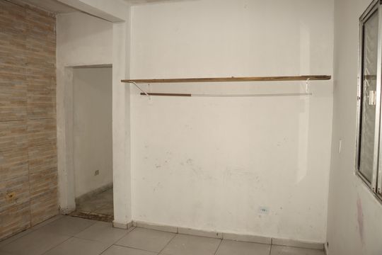 Casa para alugar com 5 quartos, 50m² em Jardim Sao Francisco, São Paulo
