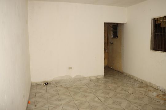 Casa para alugar com 5 quartos, 50m² em Jardim Sao Francisco, São Paulo
