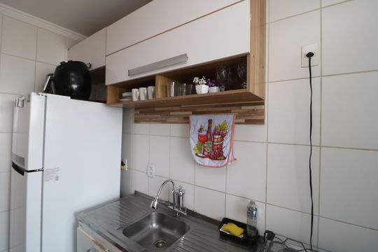 Cozinha de apartamento à venda com 2 quartos, 47m² em Itaquera, São Paulo