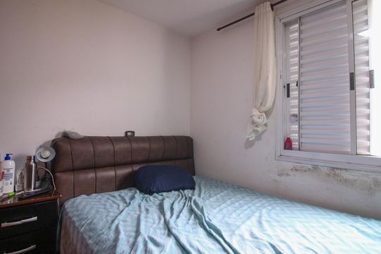 Apartamento à venda com 2 quartos, 49m² em Conjunto Promorar Sapopemba, São Paulo