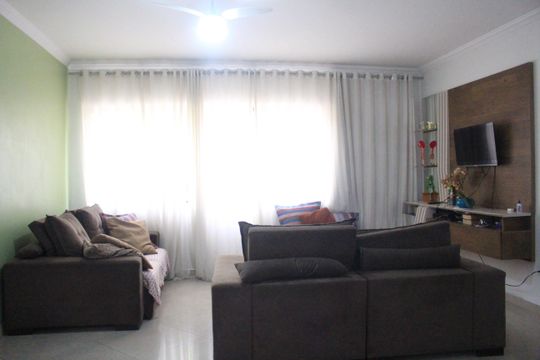 Sala de casa à venda com 4 quartos, 70m² em Cerâmica, São Caetano do Sul