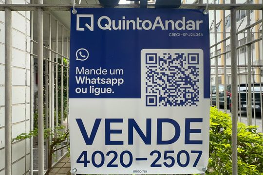Placa MMGQ-769 de apartamento para alugar com 2 quartos, 75m² em Vila Madalena, São Paulo