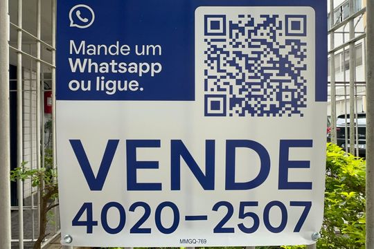Placa MMGQ-769 de apartamento para alugar com 2 quartos, 75m² em Vila Madalena, São Paulo