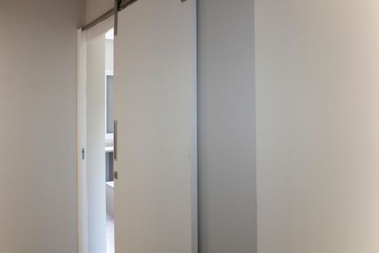 Corredor de casa de condomínio para alugar com 3 quartos, 1050m² em Mirante Estrelas, Vinhedo