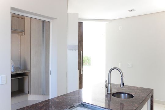Cozinha de casa de condomínio para alugar com 3 quartos, 1050m² em Mirante Estrelas, Vinhedo