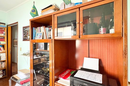 Quarto 1 de casa à venda com 3 quartos, 284m² em Vila Nossa Senhora do Retiro, São Paulo