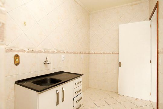 Cozinha de apartamento para alugar com 1 quarto, 56m² em Cidade Baixa, Porto Alegre
