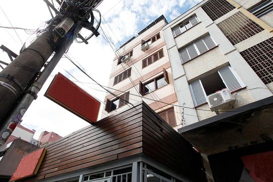 Fachada de apartamento para alugar com 1 quarto, 56m² em Cidade Baixa, Porto Alegre