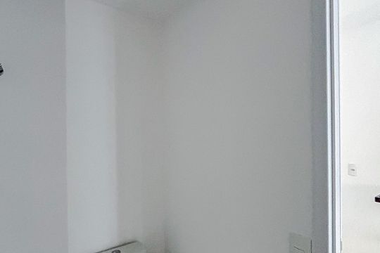 Banheiro de kitnet/studio à venda com 1 quarto, 26m² em Vila Zilda, São Paulo