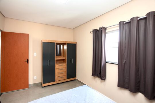 Quarto de kitnet/studio para alugar com 1 quarto, 60m² em Maria da Conceicao, Contagem