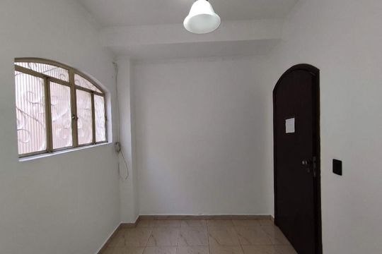Dispensa de casa à venda com 4 quartos, 200m² em Vila Sao Joao, Guarulhos