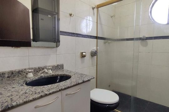 Casa à venda com 4 quartos, 200m² em Vila Sao Joao, Guarulhos