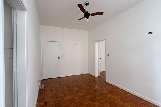 Sala de apartamento para alugar com 1 quarto, 60m² em Centro, Guarujá