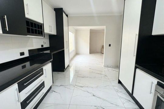 Cozinha de casa para alugar com 2 quartos, 357m² em Nova América, Piracicaba