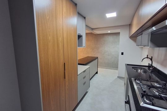 Cozinha de apartamento para alugar com 3 quartos, 89m² em Parque Campolim, Sorocaba