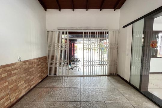 Casa para alugar com 2 quartos, 110m² em Ideal, Novo Hamburgo