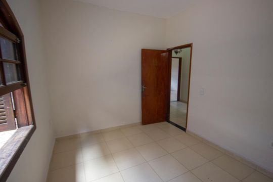 Casa para alugar com 3 quartos, 180m² em Setor E Sul, Brasília