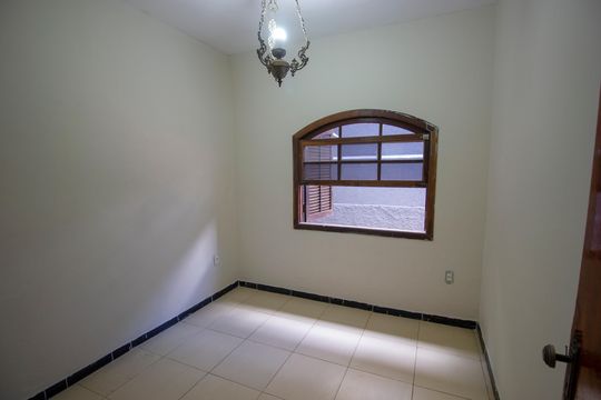 Casa para alugar com 3 quartos, 180m² em Setor E Sul, Brasília