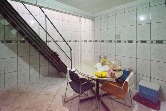 Casa à venda com 3 quartos, 150m² em Qn 8f, Brasília