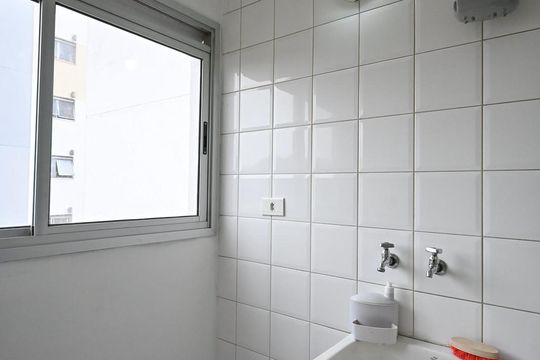 Área de Serviço  de apartamento para alugar com 2 quartos, 51m² em Chacara Nossa Senhora do Bom Conselho, São Paulo