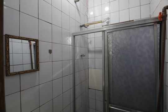 Banheiro de casa para alugar com 1 quarto, 30m² em Parque da Matriz, Cachoeirinha
