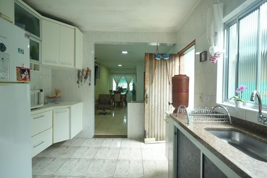 Cozinha de casa à venda com 2 quartos, 220m² em Vila Aquilino, Santo André