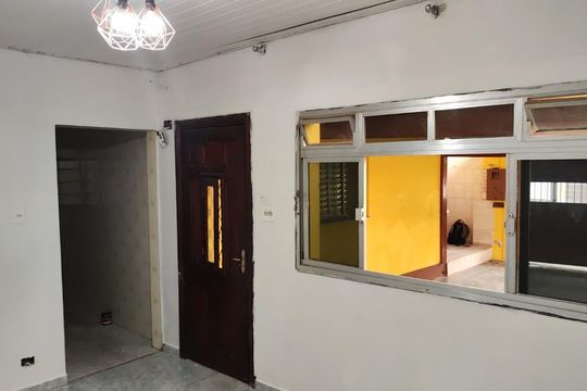 Sala de casa para alugar com 3 quartos, 252m² em Vila Iorio, São Paulo