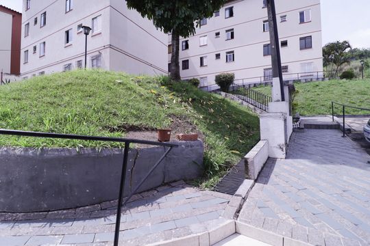 Entrada de apartamento à venda com 2 quartos, 48m² em Jardim Antártica, São Paulo