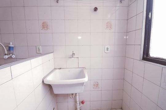 Área de serviço de apartamento à venda com 2 quartos, 48m² em Jardim Antártica, São Paulo