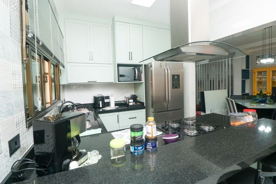 Cozinha de casa à venda com 2 quartos, 250m² em Parque Erasmo Assunção, Santo André