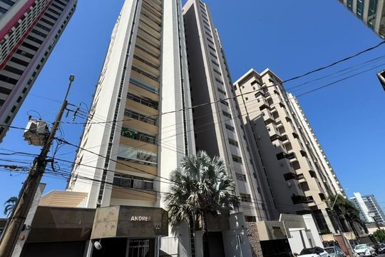 Fachada de apartamento para alugar com 4 quartos, 227m² em Tabajaras, Uberlândia