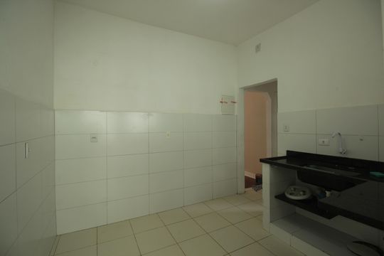 Cozinha e Área de Serviço de casa de condomínio para alugar com 3 quartos, 88m² em Marapé, Santos
