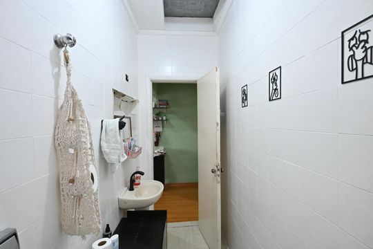 Banheiro de casa à venda com 4 quartos, 160m² em Jardim D’abril, São Paulo