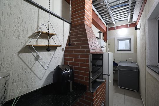 Lavanderia de apartamento para alugar com 1 quarto, 58m² em Santa Terezinha, Santo André