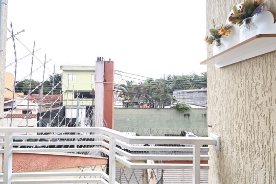 Sacada suite  de apartamento para alugar com 1 quarto, 58m² em Santa Terezinha, Santo André