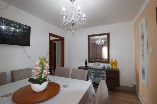 Casa à venda com 3 quartos, 360m² em Igara, Canoas