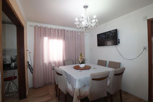 Casa à venda com 3 quartos, 360m² em Igara, Canoas