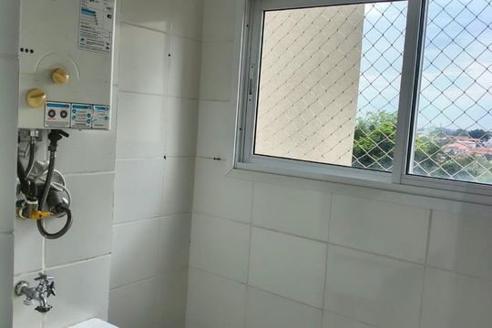 Área de serviço de apartamento para alugar com 2 quartos, 45m² em Jardim Copacabana, São José dos Campos