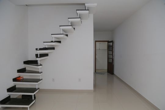 Casa à venda com 3 quartos, 130m² em Jardim Sao Carlos (zona Leste), São Paulo