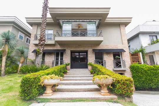 Fachada de casa de condomínio à venda com 4 quartos, 645m² em Colinas da Anhanguera, Santana de Parnaíba