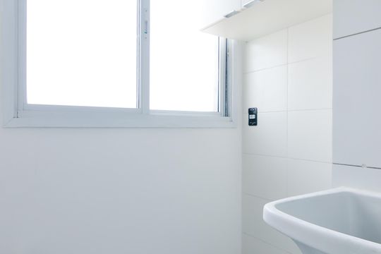 Área de Serviço de apartamento para alugar com 2 quartos, 50m² em Jardim Flor da Montanha, Guarulhos