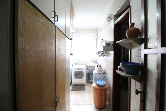 Área de Serviço de apartamento para alugar com 4 quartos, 163m² em Santo Antônio, São Caetano do Sul