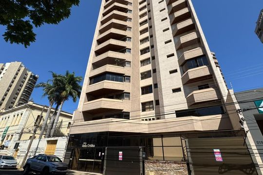 Fachada de apartamento para alugar com 4 quartos, 280m² em Fundinho, Uberlândia