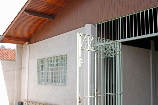 Garagem de casa para alugar com 3 quartos, 188m² em Jardim Tres Irmaos, Vinhedo