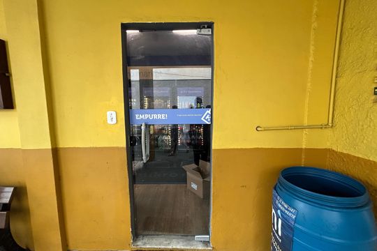 Área comum de apartamento para alugar com 2 quartos, 55m² em Guadalupe, Rio de Janeiro
