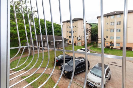 Vista do Quarto 2 de apartamento para alugar com 2 quartos, 42m² em Cosmos, Rio de Janeiro