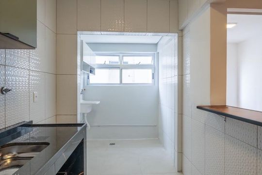 Cozinha de apartamento à venda com 2 quartos, 50m² em Taboão, São Bernardo do Campo