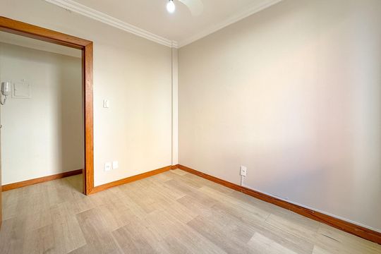 Quarto 1 de apartamento para alugar com 3 quartos, 74m² em Abraão, Florianópolis