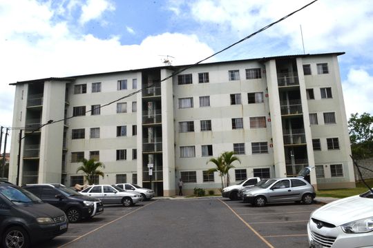 Fachada do bloco de apartamento para alugar com 2 quartos, 44m² em Jardim Vitoria, Belo Horizonte